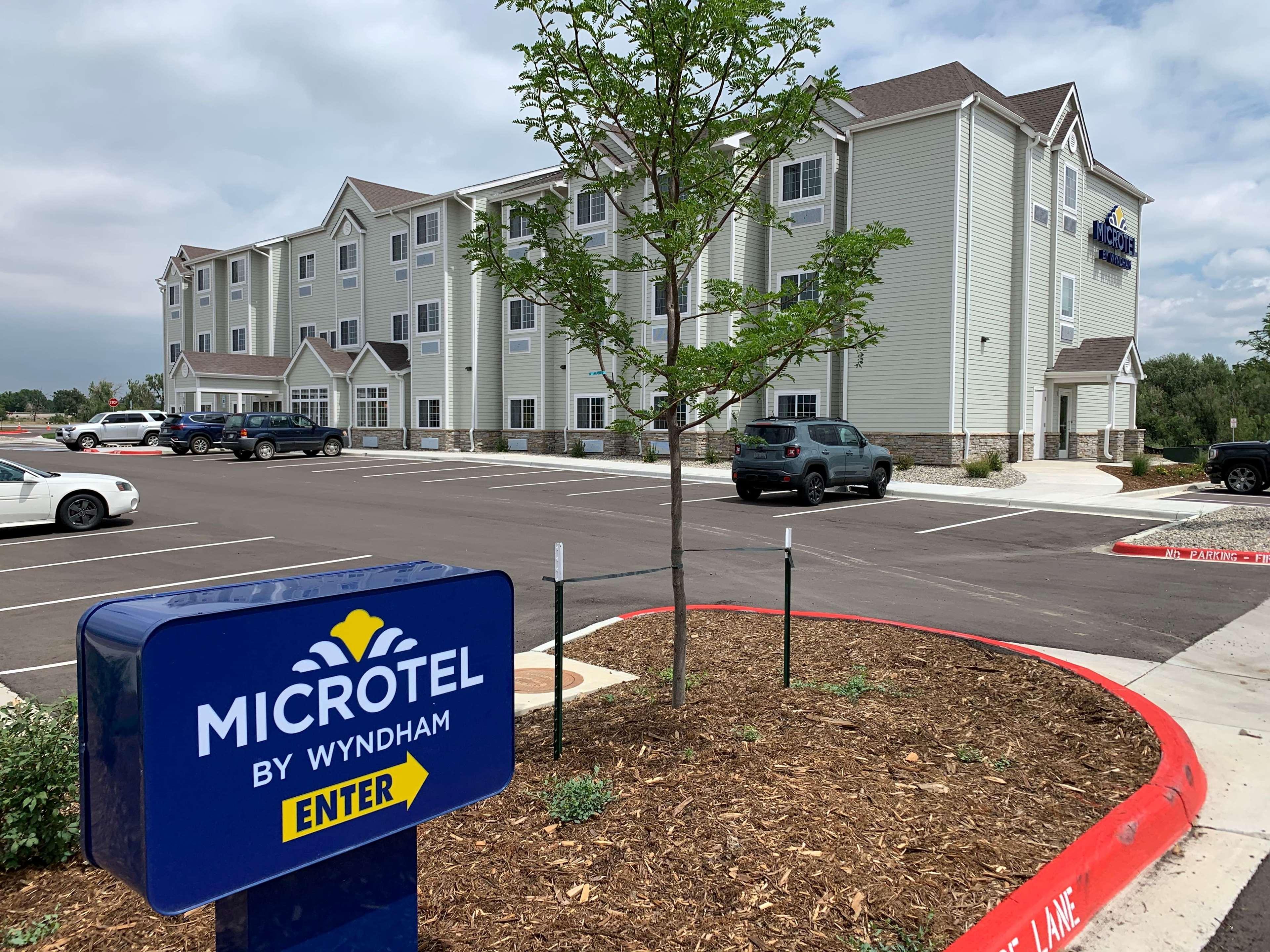 Microtel Inn & Suites By Wyndham Fountain Fort Carson Extérieur photo